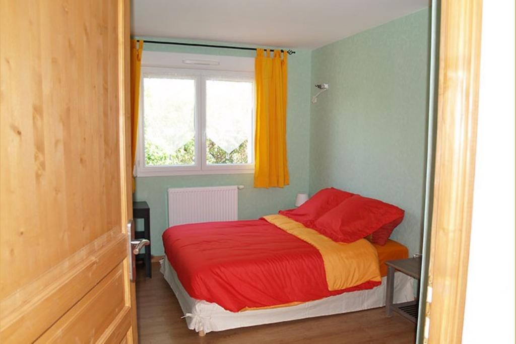 Gite Des Mesanges Haybes Room photo
